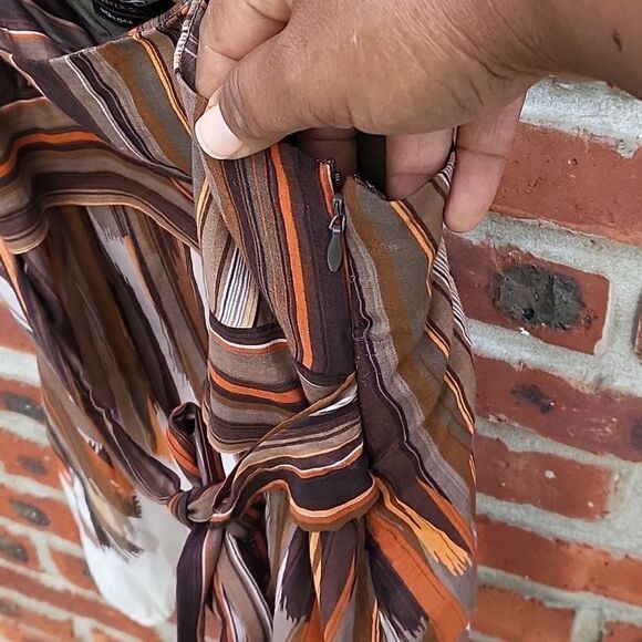 BCBG  halter top - Picture 4 of 6